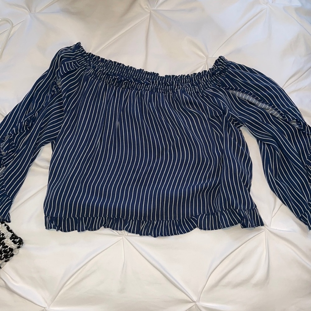 American Eagle off the shoulder striped blouse
